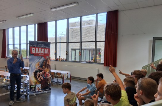  (vergroot foto)