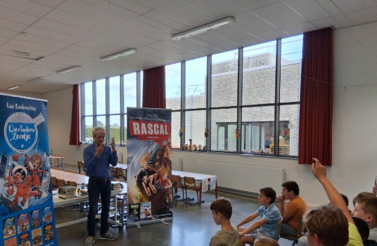  (vergroot foto)